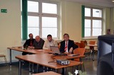 Zleva výrobní ředitel, generální ředitel, obchodní ředitel a předseda představenstva.