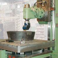 WHN 13 CNC - milling of an aircraft engine ring