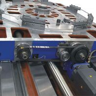 Clamping rotary table